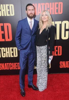May 10, 2017 - Westwood, CA, United States - 10 May 2017 - Westwood, California - Danny Fujikawa, Kate Hudson. World Premiere of Snatched held at Regency Village Theater in Westwood. Photo Credit: AdMedia Westwood United States - ZUMAa123 20170510_zaa_a123_048 Copyright: xBirdiexThompsonx