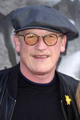 Geoff Bell bei der Premiere des Kinofilms King Arthur: Legend of the Sword im Empire Leicester Square. London, 10.05.2017 Geoff Bell  Foto:xS.xVasx xFuturexImage