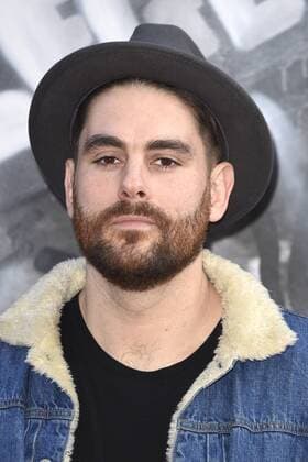 Kesi Dryden (Rudimental) bei der Premiere des Kinofilms King Arthur: Legend of the Sword im Empire Leicester Square. London, 10.05.2017 Kesi Dryden (Rudimental)  Foto:xS.xVasx xFuturexImage