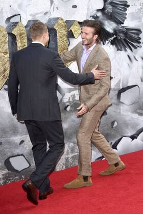 Charlie Hunnam und David Beckham bei der Premiere des Kinofilms King Arthur: Legend of the Sword im Empire Leicester Square. London, 10.05.2017 Charlie Hunnam, David Beckham  Foto:xS.xVasx xFuturexImage