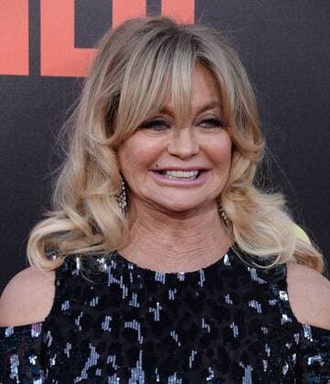 Cast member Goldie Hawn attends the premiere of the motion picture comedy Snatched at the Regency Village Theatre in the Westwood section of Los Angeles on May 10, 2017. Storyline: When her boyfriend dumps her before their exotic vacation, a young woman persuades her ultra-cautious mother to travel with her to paradise, with unexpected results.  LAP2017051050 JIMxRUYMEN