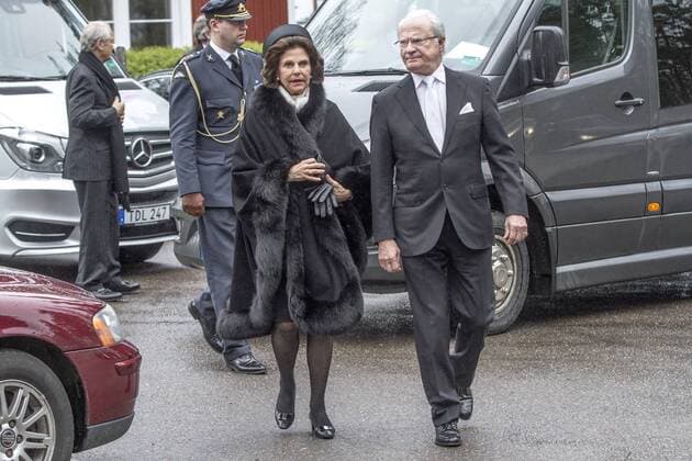 20170511 Sollebrunn Erska kyrka Niclas SilfverschiöldÂ s begravning H.M. Konung Carl XVI Gustaf H.M. Drottning Silvia King and queen of Sweden FOTO JOACHIM NYWALL KOD0520002  - KP0520002
