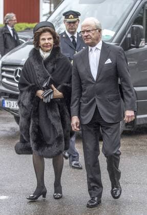 20170511 Sollebrunn Erska kyrka Niclas SilfverschiöldÂ s begravning H.M. Konung Carl XVI Gustaf H.M. Drottning Silvia King and queen of Sweden FOTO JOACHIM NYWALL KOD0520002  - KP0520002
