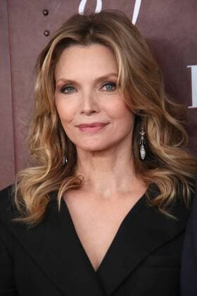May 11, 2017 - New York, N.Y, USA - MICHELLE PFEIFFER attends the HBO Films presentation of The Wizard of Lies New York Premiere.The Museum of Modern Art- NYC.May 11, 2017.Photos by , Globe Photos Inc. New York USA - ZUMAms4_ 20170511_zaa_ms4_001 Copyright: xSoniaxMoskowitzx