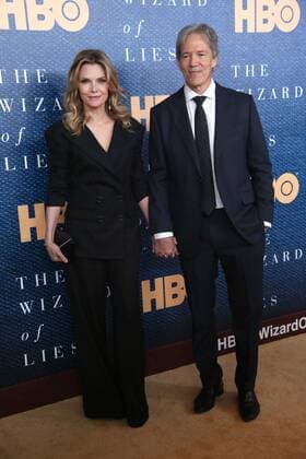 May 11, 2017 - New York, N.Y, USA - MICHELLE PFEIFFER, DAVID E. KELLEY attend the HBO Films presentation of The Wizard of Lies New York Premiere.The Museum of Modern Art- NYC.May 11, 2017.Photos by , Globe Photos Inc. New York USA - ZUMAms4_ 20170511_zaa_ms4_004 Copyright: xSoniaxMoskowitzx