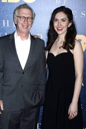 Steven Coulter mit Begleitung bei der Premiere des HBO TV-Movies The Wizard of Lies im Museum of Modern Art. New York, 11.05.2017 Foto:xD.xVanxTinex xFuturexImage