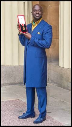 . 12 05 2017. London, United Kingdom. Investitures at Buckingham Palace. Sir David Adjaye, architect awarded a Knight Bachelor by the Duke of Cambridge at the Investiture ceremony at Buckingham Palace.  xPetexMaclainex xi-Imagesx IIM-15106-0011