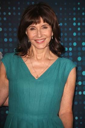 May 15, 2017 - New York, N.Y, USA - MARY STEENBURGEN attends the Fox 2017 Upfront Red Carpet.Wollman Rink, NYC.May 15, 2017.Photos by , Globe Photos Inc. New York USA - ZUMAms4_ 20170515_zaa_ms4_029 Copyright: xSoniaxMoskowitzx