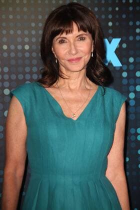 May 15, 2017 - New York, N.Y, USA - MARY STEENBURGEN attends the Fox 2017 Upfront Red Carpet.Wollman Rink, NYC.May 15, 2017.Photos by , Globe Photos Inc. New York USA - ZUMAms4_ 20170515_zaa_ms4_031 Copyright: xSoniaxMoskowitzx