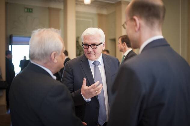 Bundesaussenminister Frank-Walter Steinmeier, SPD, fuehrt Vorgespraeche vor dem Ministertreffen zur Ukraine-Krise in Berlin, 11.05.2016. Berlin Germany Copyright: xFlorianxGaertnerx
