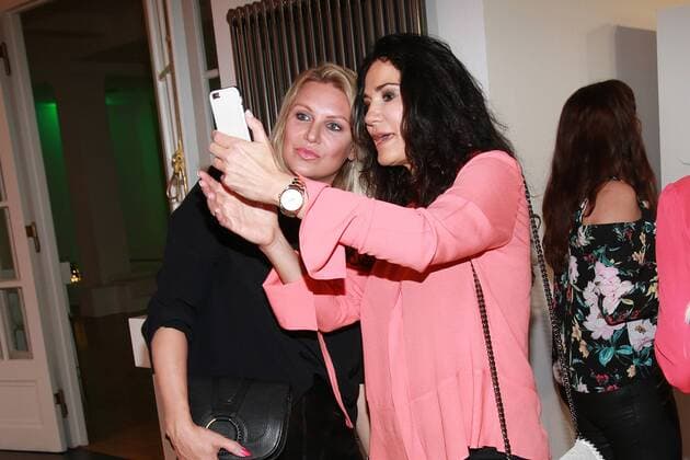 Mariella Ahrens und Magdalena Brzeska beim Shoe Step of the Year Award 2017 von Deichmann am 16.05.2017 in Hamburg Shoe Step of the Year 2017 in Hamburg 