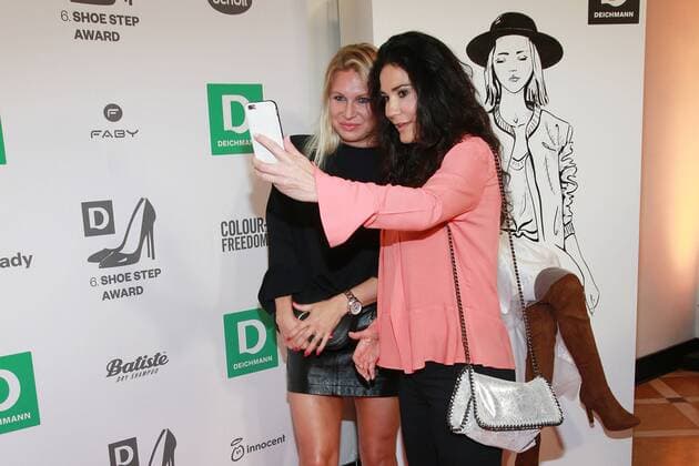 Mariella Ahrens und Magdalena Brzeska beim Shoe Step of the Year Award 2017 von Deichmann am 16.05.2017 in Hamburg Shoe Step of the Year 2017 in Hamburg 