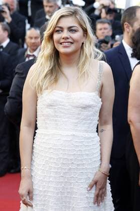 Louane Emera at the Ismael s Ghosts (Les Fantomes d Ismael) screening and Opening Gala during the 70th Cannes Film Festival at the Palais des Festivals on May 17, 2017 in Cannes, France Foto:xD.xBedrosianx xFuturexImage