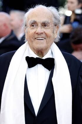 Michel Legrand at the Ismael s Ghosts (Les Fantomes d Ismael) screening and Opening Gala during the 70th Cannes Film Festival at the Palais des Festivals on May 17, 2017 in Cannes, France Foto:xD.xBedrosianx xFuturexImage