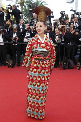 Victoria Abril at the Ismael s Ghosts (Les Fantomes d Ismael) screening and Opening Gala during the 70th Cannes Film Festival at the Palais des Festivals on May 17, 2017 in Cannes, France Foto:xD.xBedrosianx xFuturexImage