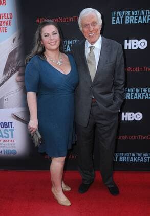 May 17, 2017 - Beverly Hills, CA, United States - 17 May 2017 - Beverly Hills, California - Dick Van Dyke. Premiere of If You re Not in the Obit, Eat Breakfast at The Samuel Goldwyn Theatre in Beverly Hills. Photo Credit: AdMedia Beverly Hills United States - ZUMAa123 20170517_zaa_a123_077 Copyright: xBirdiexThompsonx