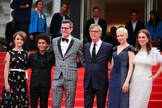 Cannes - Premiere Wonderstruck 217716 Degun-Paoli Starface 2017-05-18 Cannes France 70eme Festival International du Film de Cannes. Montee des Marches du film Wonderstuck . 70th International Cannes Film Festival. Red Carpet of Wonderstuck movie. Moore, Julianne; Haynes Todd; Williams, Michelle; Michael, Jaden; Simmonds, Millicent; Selznic, Brian  Copyright: xDegun-Paolix STAR_217716_056