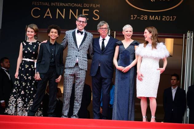 Cannes - Premiere Wonderstruck 217716 Degun-Paoli Starface 2017-05-18 Cannes France 70eme Festival International du Film de Cannes. Montee des Marches du film Wonderstuck . 70th International Cannes Film Festival. Red Carpet of Wonderstuck movie. Moore, Julianne; Haynes Todd; Williams, Michelle; Michael, Jaden; Simmonds, Millicent; Selznic, Brian  Copyright: xDegun-Paolix STAR_217716_059