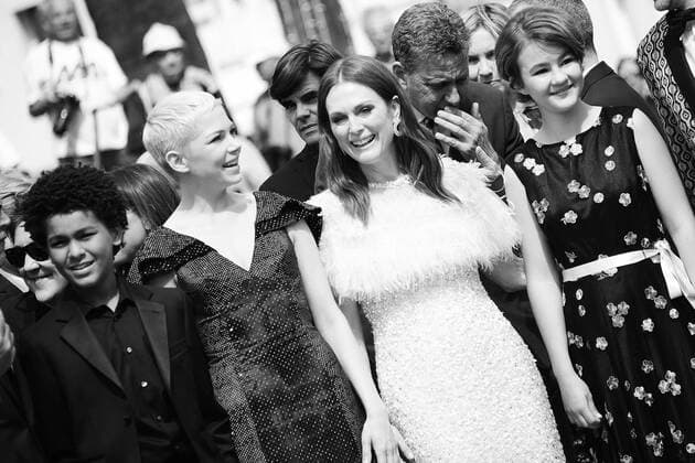 Cannes - Premiere Wonderstruck 217716 Degun-Paoli Starface 2017-05-18 Cannes France 70eme Festival International du Film de Cannes. Montee des Marches du film Wonderstuck . 70th International Cannes Film Festival. Red Carpet of Wonderstuck movie. Moore, Julianne; Williams, Michelle; Michael, Jaden; Simmonds, Millicent  Copyright: xDegun-Paolix STAR_217716_063