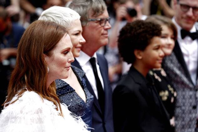 Michelle Williams, Julianne Moore and Todd Haynes at the Wonderstruck premiere during the 70th Cannes Film Festival at the Palais des Festivals on May 18, 2017 in Cannes, France Foto:xD.xBedrosianx xFuturexImage