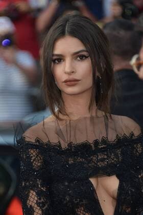 70th Cannes Film Festival 2017, Red carpet film Nelyubov . Pictured: Emily Ratajkowski  Copyright: xSimonexComix xCannesx xIPAx xCannesx