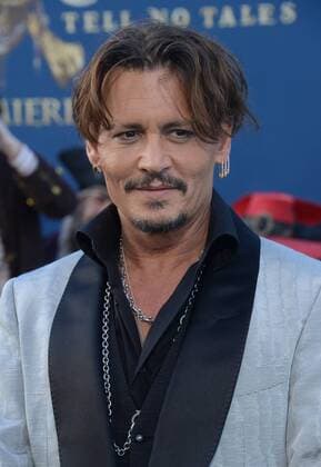 Cast member Johnny Depp attends the premiere of the premiere of the motion picture fantasy Pirates of the Caribbean: Dead Men Tell No Tales at the Dolby Theatre in the Hollywood section of Los Angeles on May 18, 2017. Storyline: Captain Jack Sparrow searches for the legendary trident of Poseidon, a powerful artifact that bestows upon its possessor total control over the seas.  LAP2017051812 JIMxRUYMEN