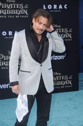 May 18, 2017 - Hollywood, CA, United States - 18 May 2017 - Hollywood, California - Johnny Depp. Premiere Of Disney s Pirates Of The Caribbean: Dead Men Tell No Tales at Dolby Theatre in Hollywood. Photo Credit: AdMedia Hollywood United States - ZUMAa123 20170518_zaa_a123_002 Copyright: xBirdiexThompsonx