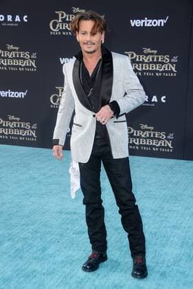 May 18, 2017 - Hollywood, CA, United States - 18 May 2017 - Hollywood, California - Johnny Depp. Premiere Of Disney s Pirates Of The Caribbean: Dead Men Tell No Tales at Dolby Theatre in Hollywood. Photo Credit: AdMedia Hollywood United States - ZUMAa123 20170518_zaa_a123_009 Copyright: xBirdiexThompsonx