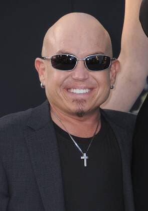 May 18, 2017 - Hollywood, CA, United States - 18 May 2017 - Hollywood, California - Martin Klebba. Premiere Of Disney s Pirates Of The Caribbean: Dead Men Tell No Tales at Dolby Theatre in Hollywood. Photo Credit: AdMedia Hollywood United States - ZUMAa123 20170518_zaa_a123_104 Copyright: xBirdiexThompsonx