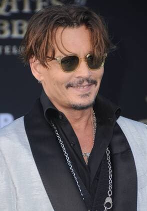 217735 Birdie Thompson AdMedia Starface 2017-05-18 CA Hollywood Etats-Unis Premiere du film Pirates des Caraibes: La Vengeance de Salazar a Hollywood. 18 May 2017 - Hollywood, California - Johnny Depp. Premiere Of Disney s Pirates Of The Caribbean: Dead Men Tell No Tales at Dolby Theatre in Hollywood. Photo Credit: Birdie Thompson AdMedia  Copyright: xBirdiexThompson AdMediax STAR_217735_004