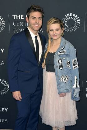 Colt Prattes und Abigail Breslin bei der Premiere des ABC Musical Special Events Dirty Dancing im Paley Center for Media. Beverly Hills, 18.05.2017 Foto:xD.xStarbuckx xFuturexImage