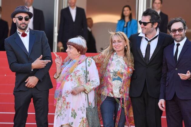 217757 Degun-Paoli Starface 2017-05-19 Cannes France 70eme Festival International du Film de Cannes. Montée des marches du film d ouverture Visages ,Villages 70th International Cannes Film Festival. Red Carpet of Visages ,Villages movie Varda, Agnès; Chedid, Matthieu ( M chanteur); JR  Copyright: xDegun-Paolix STAR_217757_009