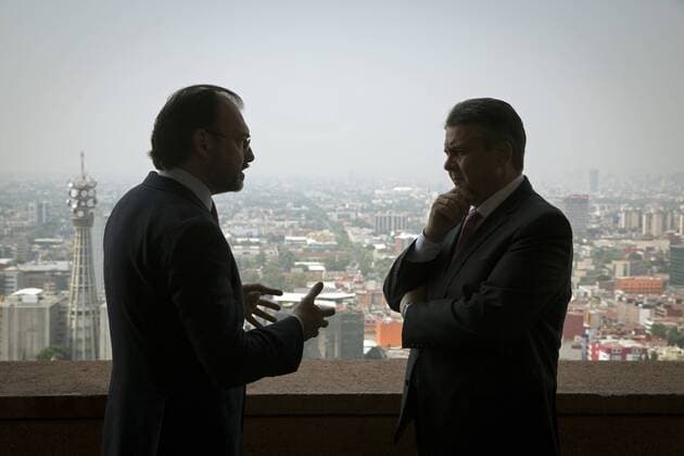 Bundesaussenminister Sigmar Gabriel trifft den Aussenminister von Mexiko, Luis Videgaray Caso, in Mexiko Stadt. 19.05.2017, Mexico City Mexico Copyright: xThomasxKoehlerx