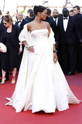 Rihanna at the Okja premiere during the 70th Cannes Film Festival at the Palais des Festivals on May 19, 2017 in Cannes, France Foto:xD.xBedrosianx xFuturexImage