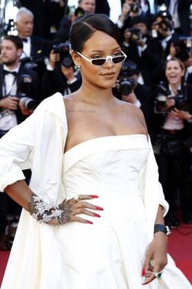 Rihanna at the Okja premiere during the 70th Cannes Film Festival at the Palais des Festivals on May 19, 2017 in Cannes, France Foto:xD.xBedrosianx xFuturexImage