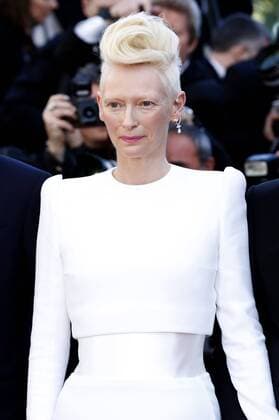 Tilda Swinton at the Okja premiere during the 70th Cannes Film Festival at the Palais des Festivals on May 19, 2017 in Cannes, France Foto:xD.xBedrosianx xFuturexImage
