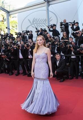 (170519) -- CANNES (FRANCE), May 19, 2017 -- U.S. actress Jessica Chastain poses on the red carpet for the screening of the film Okja in competition at the 70th Cannes International Film Festival in Cannes, France, on May 19, 2017. ) FRANCE-CANNES-INTERNATIONAL FILM FESTIVAL-OKJA XuxJinquan 