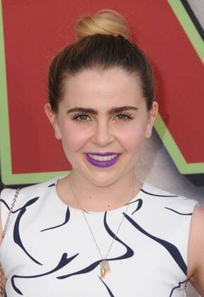 May 19, 2017 - Los Angeles, CA, United States - 19 May 2017 - Los Angeles, California - Mae Whitman. Premiere Of Showtime s Twin Peaks held at Theater at The Ace Hotel in Los Angeles. Photo Credit: AdMedia Los Angeles United States - ZUMAa123 20170519_zaa_a123_084 Copyright: xBirdiexThompsonx