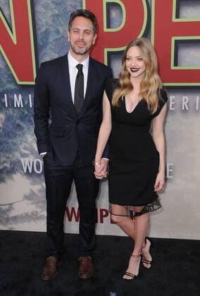 May 19, 2017 - Los Angeles, CA, United States - 19 May 2017 - Los Angeles, California - Thomas Sadoski, Amanda Seyfried. Premiere Of Showtime s Twin Peaks held at Theater at The Ace Hotel in Los Angeles. Photo Credit: AdMedia Los Angeles United States - ZUMAa123 20170519_zaa_a123_096 Copyright: xBirdiexThompsonx