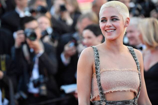 217802 Degun-Paoli Starface 2017-05-20 Cannes France 70eme Festival International du Film de Cannes. Montee des Marches du film 120 battements par minute . 70th International Cannes Film Festival. Red Carpet of 120 battements par minute movie. Stewart, Kristen  Copyright: xDegun-Paolix STAR_217802_059