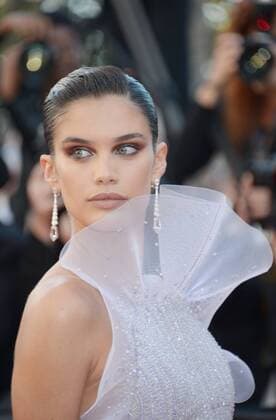 Bilder des Tages May 20, 2017 - Cannes, France - CANNES, FRANCE - MAY 20: Sara Sampaio attends the 120 Beats Per Minute (120 Battements Par Minute) screening during the 70th annual Cannes Film Festival at Palais des Festivals on May 20, 2017 in Cannes, France. Cannes France - ZUMAi09_ 20170520_zaf_i09_090 Copyright: xFrederickxInjimbertx