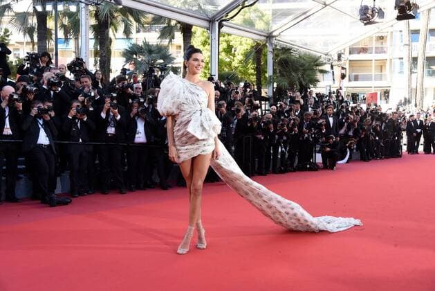 Kendall Jenner CINEMA : 70 eme Festival de Cannes - Tapis Rouge 120 Battements Par Minute - 20 05 2017 LoicThebaud Panoramic 