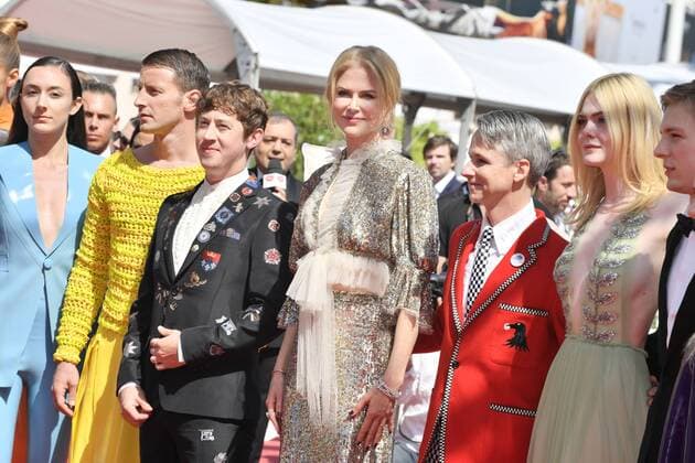 217834 Degun-Paoli Starface 2017-05-21 Cannes France 70eme Festival International du Film de Cannes. Montee des Marches du film How to Talk to Girls at Parties . 70th International Cannes Film Festival. Red Carpet of How to Talk to Girls at Parties movie. Kidman, Nicole; Fanning, Elle; Mitchell, John Cameron; Sharp, Alex  Copyright: xDegun-Paolix STAR_217834_011
