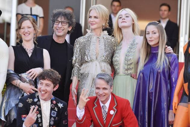 217834 Degun-Paoli Starface 2017-05-21 Cannes France 70eme Festival International du Film de Cannes. Montee des Marches du film How to Talk to Girls at Parties . 70th International Cannes Film Festival. Red Carpet of How to Talk to Girls at Parties movie. Kidman, Nicole; Fanning, Elle; Mitchell, John Cameron; Gaiman, Neil; Sharp, Alex  Copyright: xDegun-Paolix STAR_217834_028