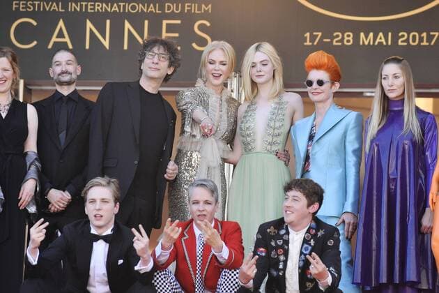217834 Degun-Paoli Starface 2017-05-21 Cannes France 70eme Festival International du Film de Cannes. Montee des Marches du film How to Talk to Girls at Parties . 70th International Cannes Film Festival. Red Carpet of How to Talk to Girls at Parties movie. Kidman, Nicole; Fanning, Elle; Mitchell, John Cameron; Sharp, Alex; Lewis, Aj  Copyright: xDegun-Paolix STAR_217834_033