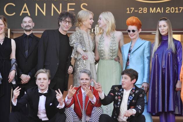 217834 Degun-Paoli Starface 2017-05-21 Cannes France 70eme Festival International du Film de Cannes. Montee des Marches du film How to Talk to Girls at Parties . 70th International Cannes Film Festival. Red Carpet of How to Talk to Girls at Parties movie. Kidman, Nicole; Fanning, Elle; Mitchell, John Cameron; Gaiman, Neil; Sharp, Alex; Lewis, Aj  Copyright: xDegun-Paolix STAR_217834_034