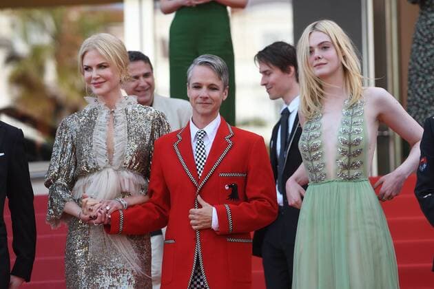 217843 Degun-Paoli Starface 2017-05-21 Cannes France 70eme Festival International du Film de Cannes. Redescente du film How to Talk to Girls at Parties . 70th International Cannes Film Festival. Cast of How to talk to Girls at parties leaving the screening. Kidman, Nicole; Fanning, Elle  Copyright: xDegun-Paolix STAR_217843_036