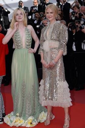 217843 Degun-Paoli Starface 2017-05-21 Cannes France 70eme Festival International du Film de Cannes. Redescente du film How to Talk to Girls at Parties . 70th International Cannes Film Festival. Cast of How to talk to Girls at parties leaving the screening. Kidman, Nicole; Fanning, Elle  Copyright: xDegun-Paolix STAR_217843_059