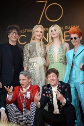 May 21, 2017 - Cannes, France - CANNES, FRANCE - MAY 21: Actresses Nicole Kidman, Elle Fanning, actors Alex Sharp, AJ Lewis, director John Cameron Mitchell and the cast of the movie attend the How To Talk To Girls At Parties screening during the 70th annual Cannes Film Festival at Palais des Festivals on May 21, 2017 in Cannes, France Cannes France - ZUMAi09_ 20170521_zaf_i09_026 Copyright: xFrederickxInjimbertx