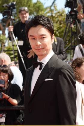 May 21, 2017 - Cannes, France - CANNES, FRANCE - MAY 21: Actor Pyuhei Matsuda, director Kiyoshi Kurosawa and a guest attend the How To Talk To Girls At Parties premiere during the 70th annual Cannes Film Festival at Palais des Festivals on May 21, 2017 in Cannes, France. Cannes France - ZUMAi09_ 20170521_zaf_i09_039 Copyright: xFrederickxInjimbertx